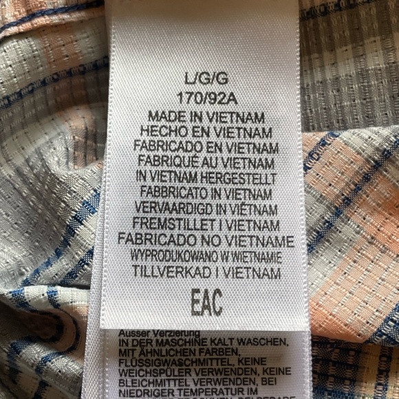 Marmot Long Sleeve Button Down Shirt - Picture 6 of 9